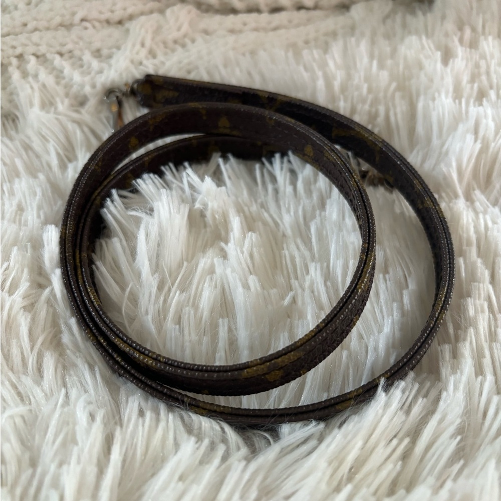 Authentic Louis Vuitton Monogram Shoulder Strap